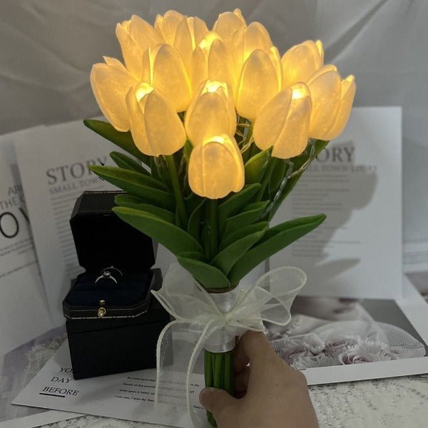 Tulip Table Lamp Bouquet